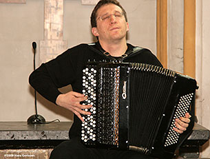 Concert at Cellebroederskapel, Maastricht. The Netherlands. 2009 Hans Gorissen